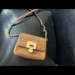 Michael Kors purse, brand new and never used.